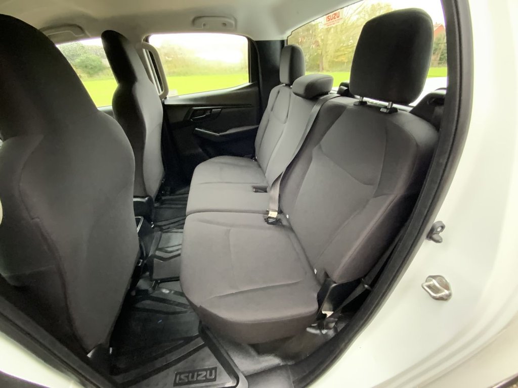 Used Isuzu D-Max 2022 for sale - 76617610: Photo 11