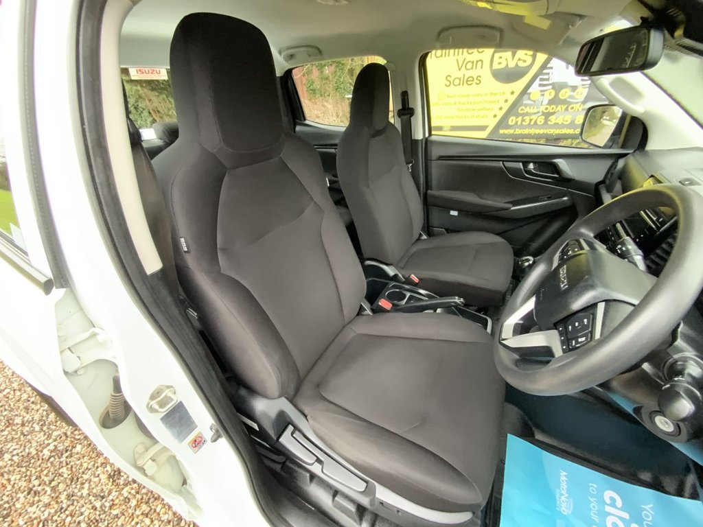 Used Isuzu D-Max 2022 for sale - 76617610: Photo 13