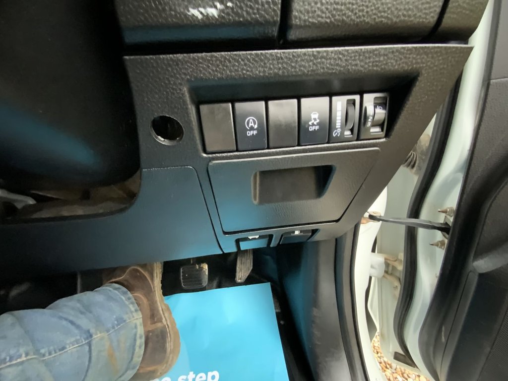 Used Isuzu D-Max 2022 for sale - 76617610: Photo 40