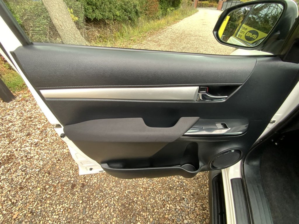 Used Toyota Hilux 2021 for sale - 76273923: Photo 11