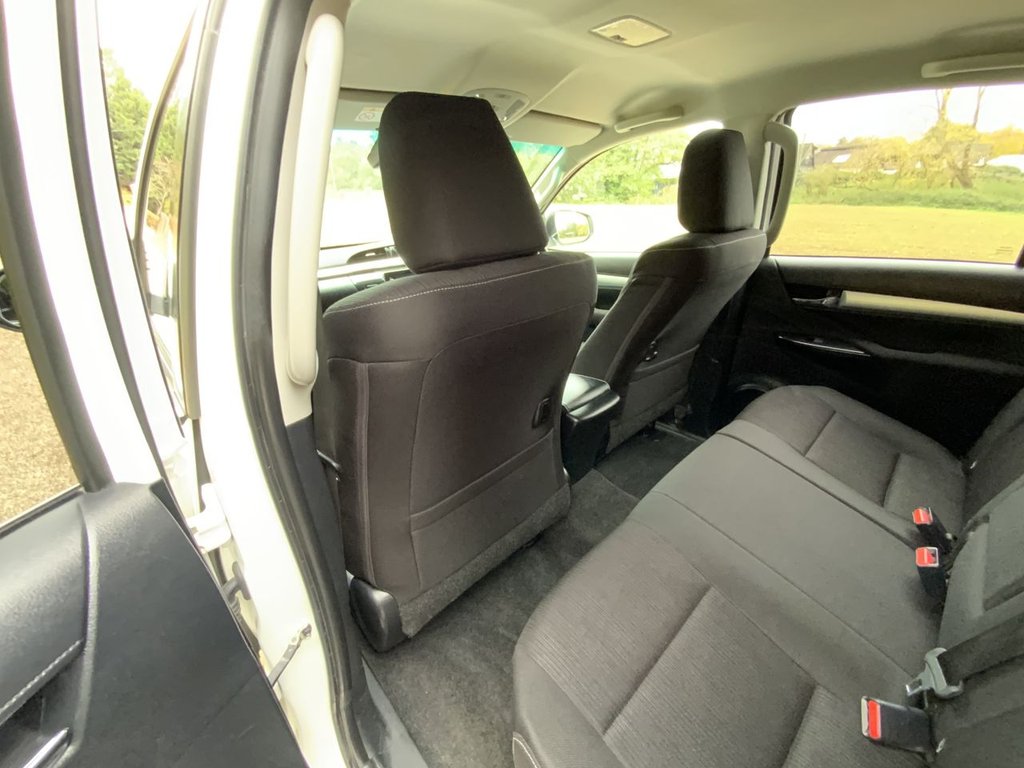 Used Toyota Hilux 2021 for sale - 76273923: Photo 12
