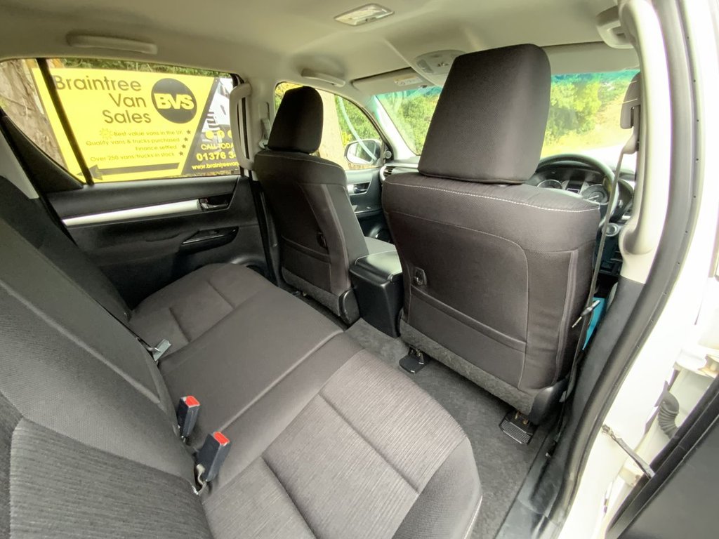 Used Toyota Hilux 2021 for sale - 76273923: Photo 18