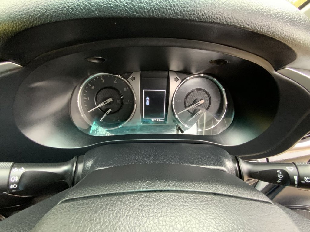 Used Toyota Hilux 2021 for sale - 76273923: Photo 21