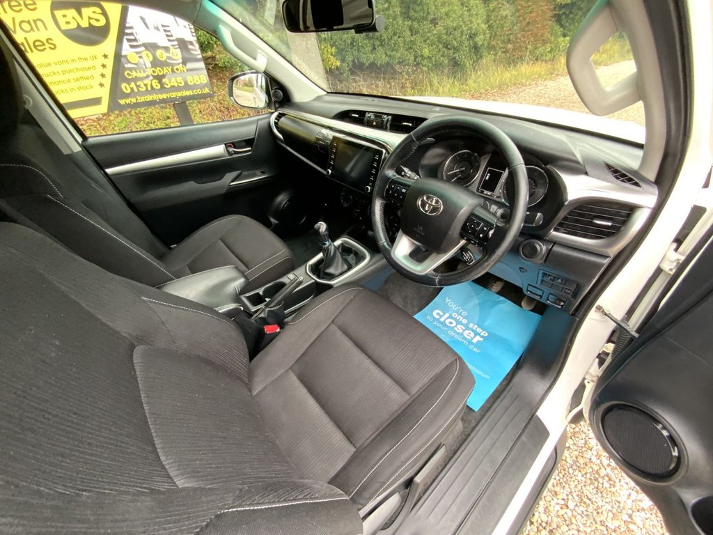 Used Toyota Hilux 2021 for sale - 76273923: Photo 22