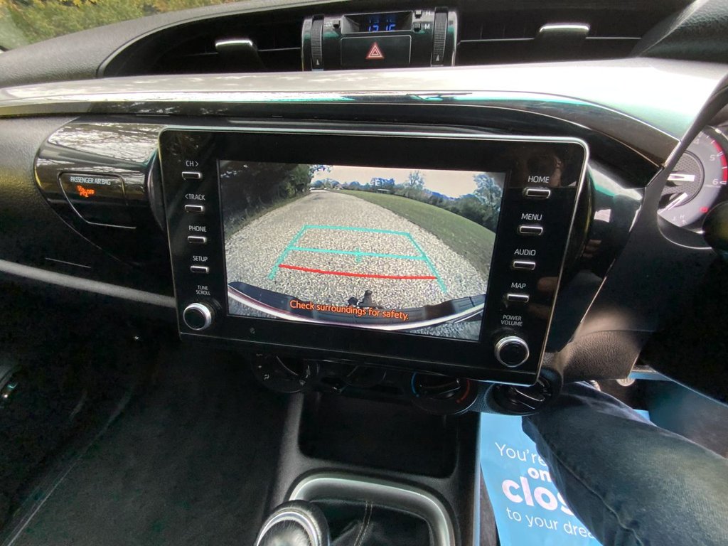 Used Toyota Hilux 2021 for sale - 76273923: Photo 33