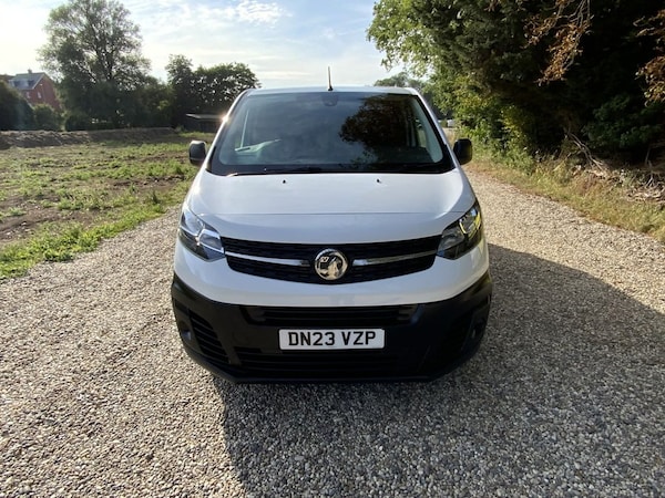 Used Vauxhall Vivaro 2023 for sale - 75201118: Photo 2