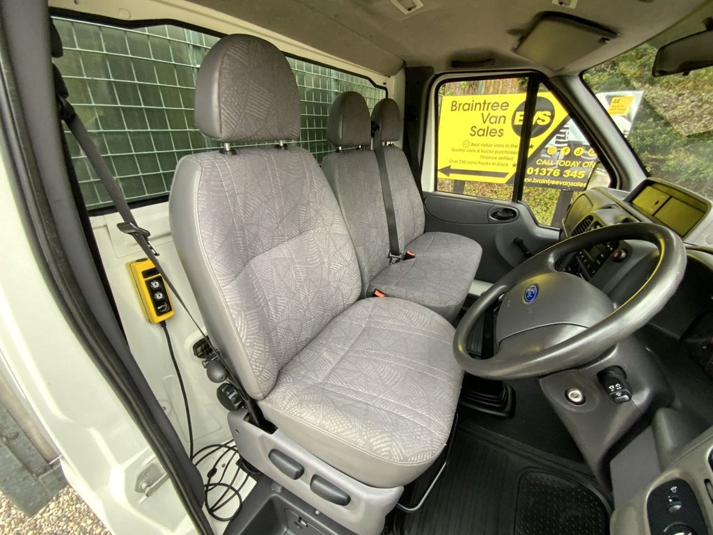 Used Ford Transit 2004 for sale - 76654859: Photo 19