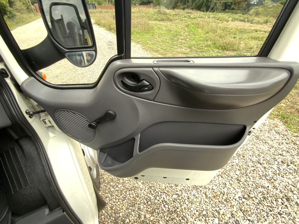 Used Ford Transit 2004 for sale - 76654859: Photo 21