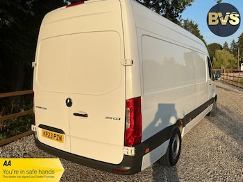 Used Mercedes-Benz Sprinter 2023 for sale - 79281297: Photo