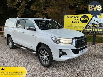 Used Toyota Hilux 2018 for sale - 79523195: Photo