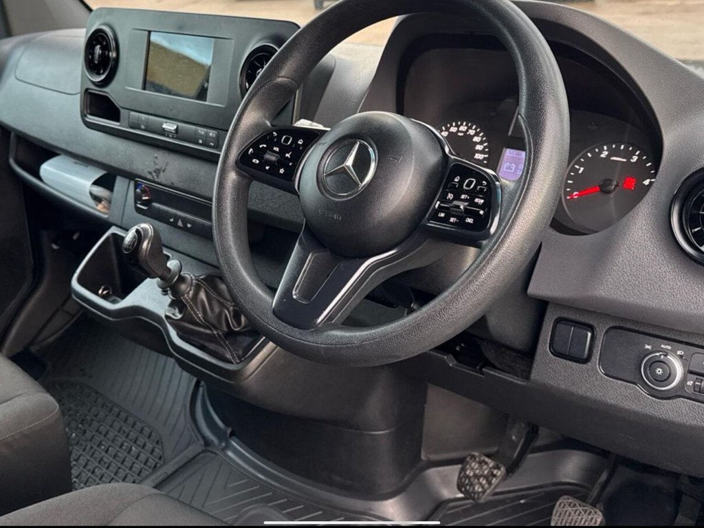 Used Mercedes-Benz Sprinter 2018 for sale - 76773036: Photo 2