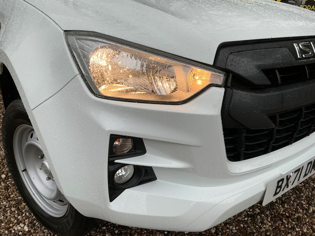 Used Isuzu D-Max 2021 for sale - 76338577: Photo 16