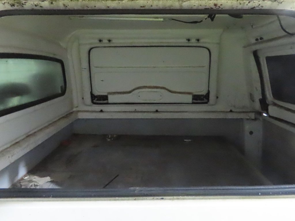 Used Volkswagen Amarok 2015 for sale - 77525970: Photo 8