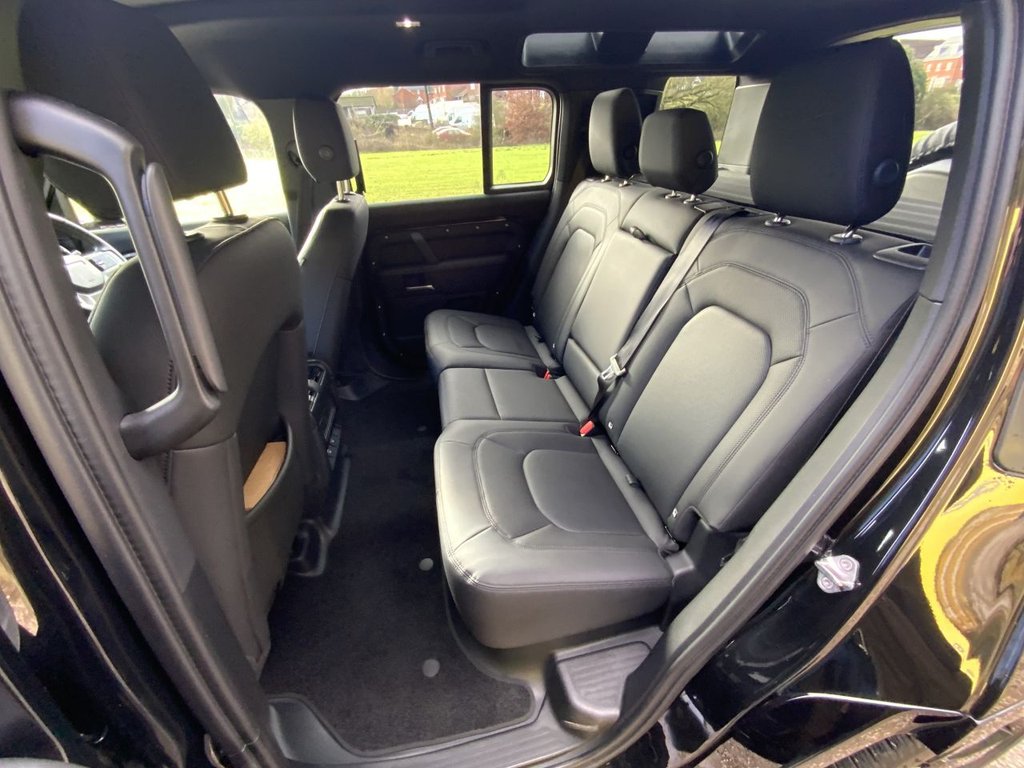 Used Land Rover Defender 2025 for sale - 77394717: Photo 16