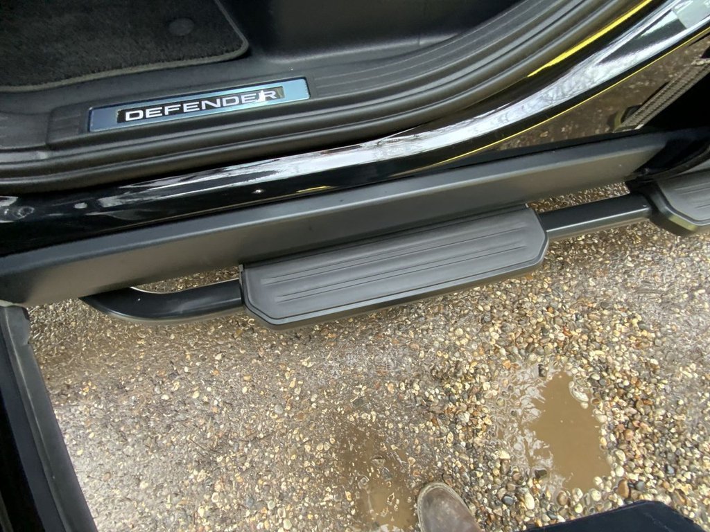 Used Land Rover Defender 2025 for sale - 77394717: Photo 19