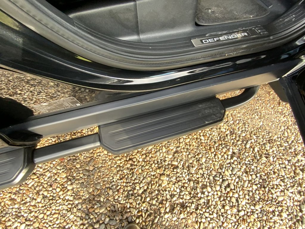 Used Land Rover Defender 2025 for sale - 77394717: Photo 40