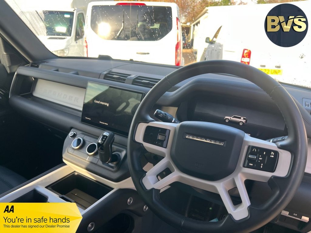 Used Land Rover Defender 2025 for sale - 77394717: Photo 7