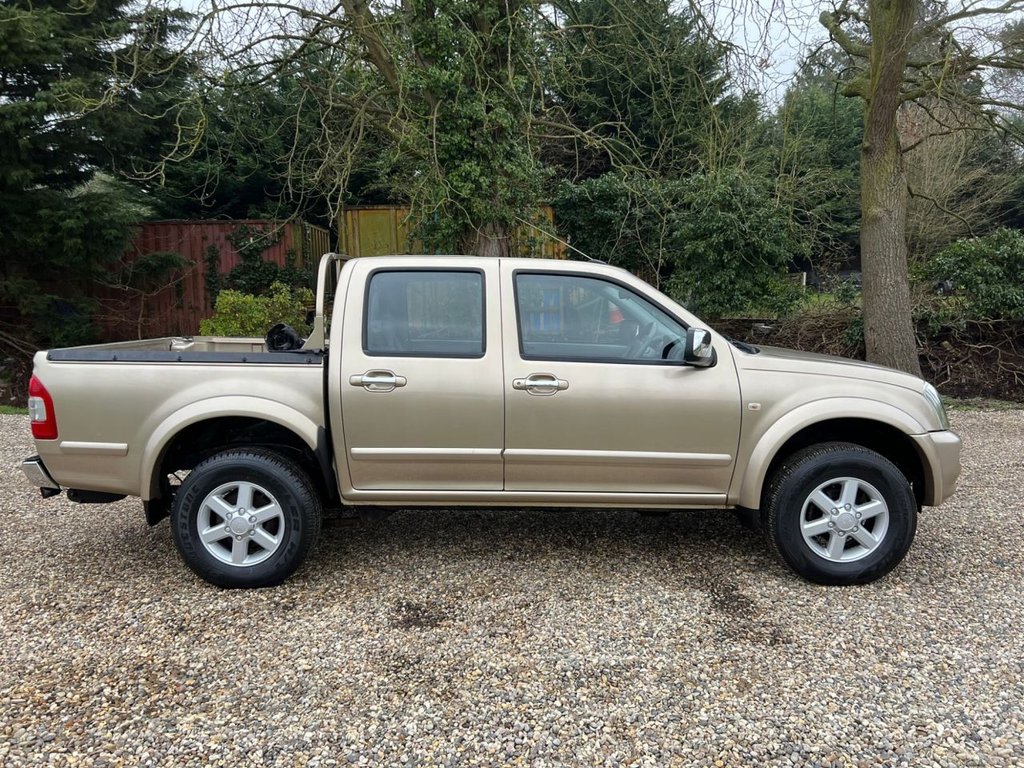 Used Isuzu Rodeo 2003 for sale - 76520805: Photo 4