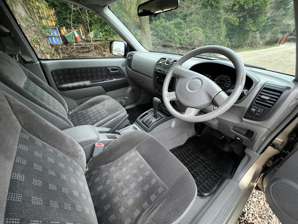 Used Isuzu Rodeo 2003 for sale - 76520805: Photo 42