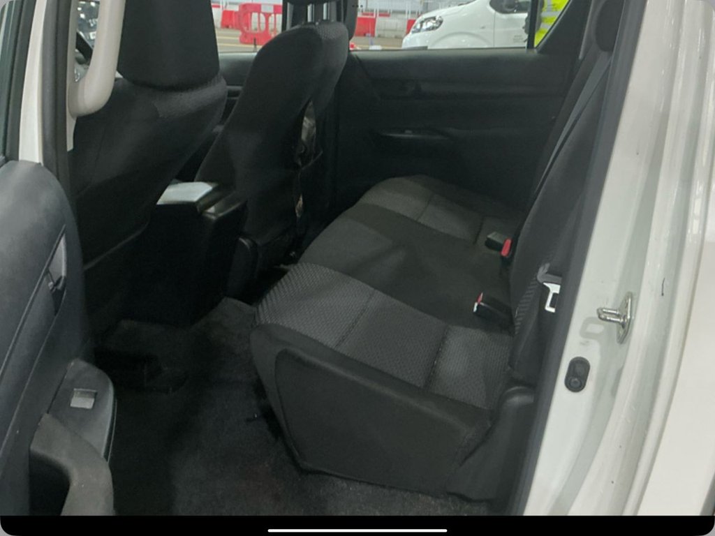 Used Toyota Hilux 2020 for sale - 76501030: Photo 10
