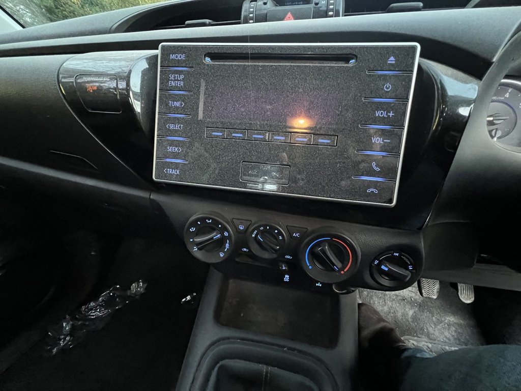 Used Toyota Hilux 2020 for sale - 76501030: Photo 21