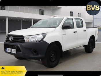 Used Toyota Hilux 2020 for sale - 76501030: Photo