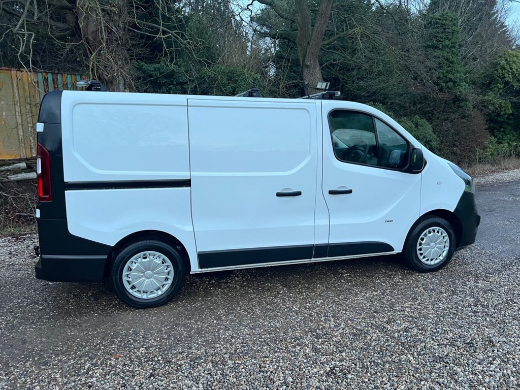 Used Vauxhall Vivaro 2015 for sale - 77388806: Photo 11