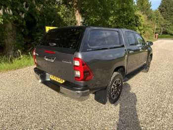 Used Toyota Hilux 2021 for sale - 75028412: Photo
