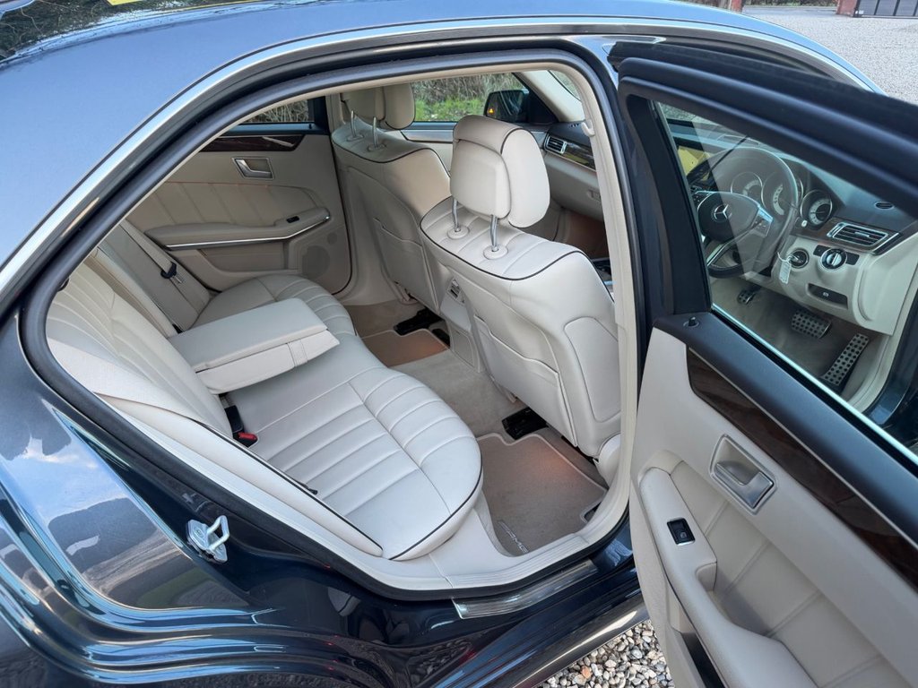 Used Mercedes-Benz E Class 2014 for sale - 77855520: Photo 29