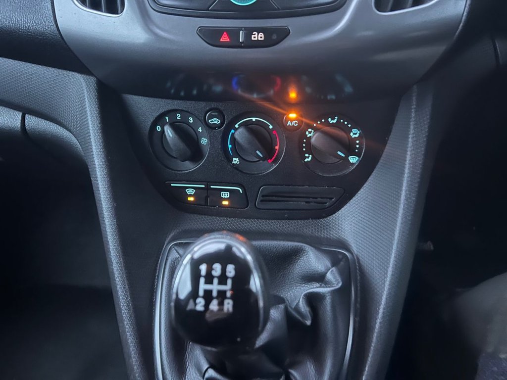 Used Ford Transit Connect 2018 for sale - 77153777: Photo 18