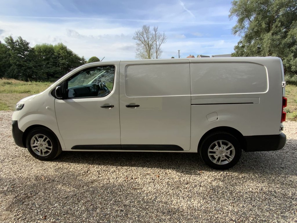 Used Vauxhall Vivaro 2021 for sale - 77397263: Photo 7