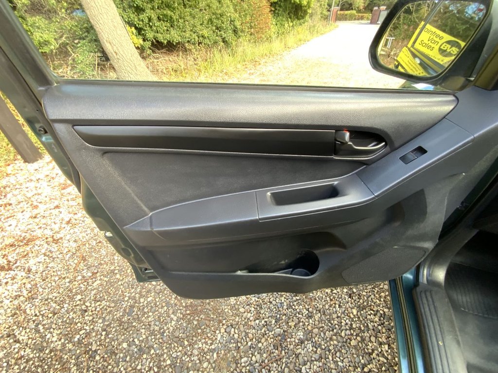 Used Isuzu D-Max 2017 for sale - 75573654: Photo 23