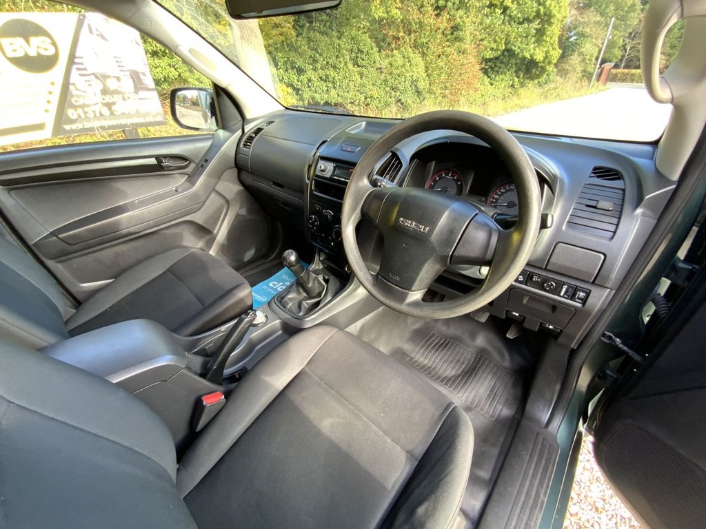 Used Isuzu D-Max 2017 for sale - 75573654: Photo 31