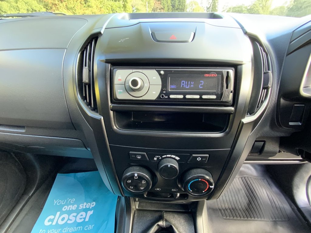 Used Isuzu D-Max 2017 for sale - 75573654: Photo 40