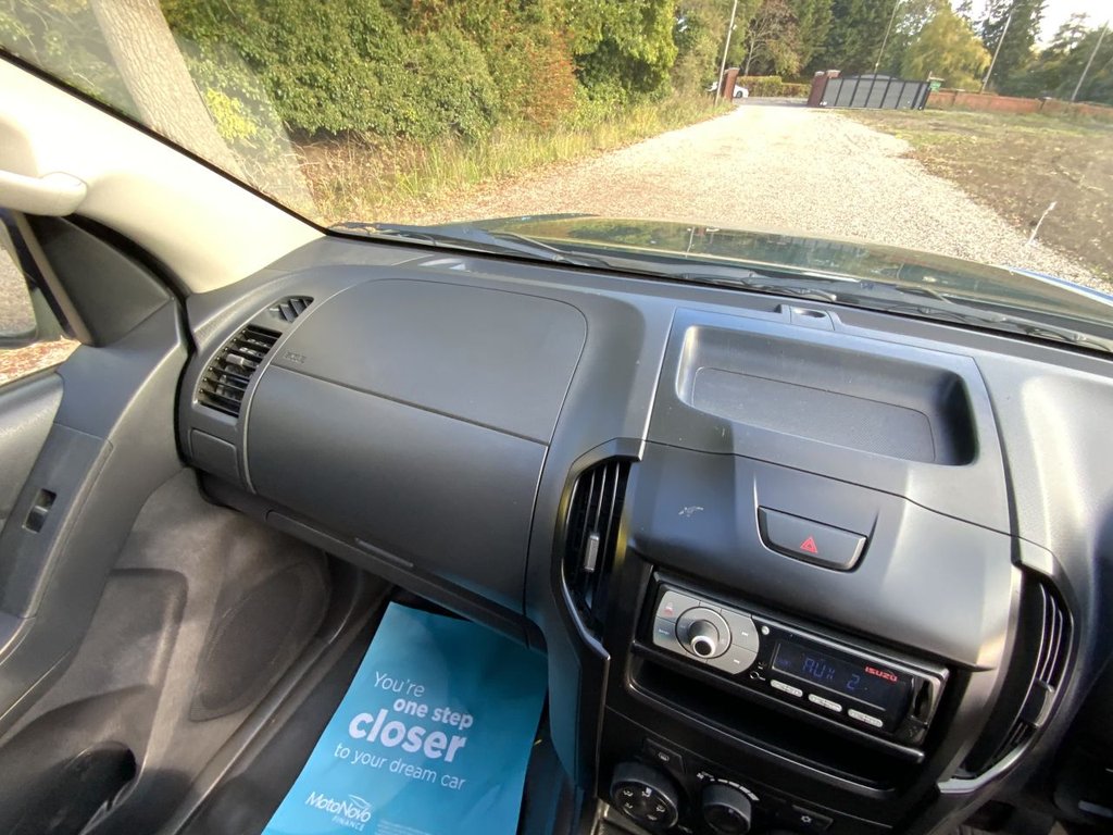 Used Isuzu D-Max 2017 for sale - 75573654: Photo 48