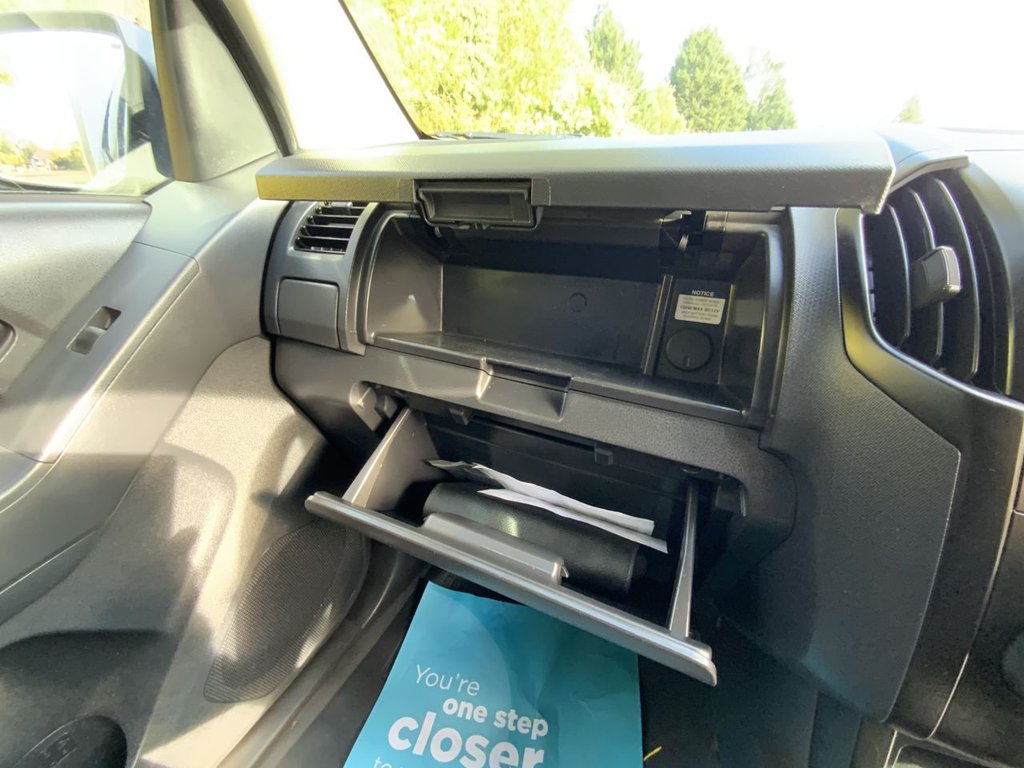 Used Isuzu D-Max 2017 for sale - 75573654: Photo 50