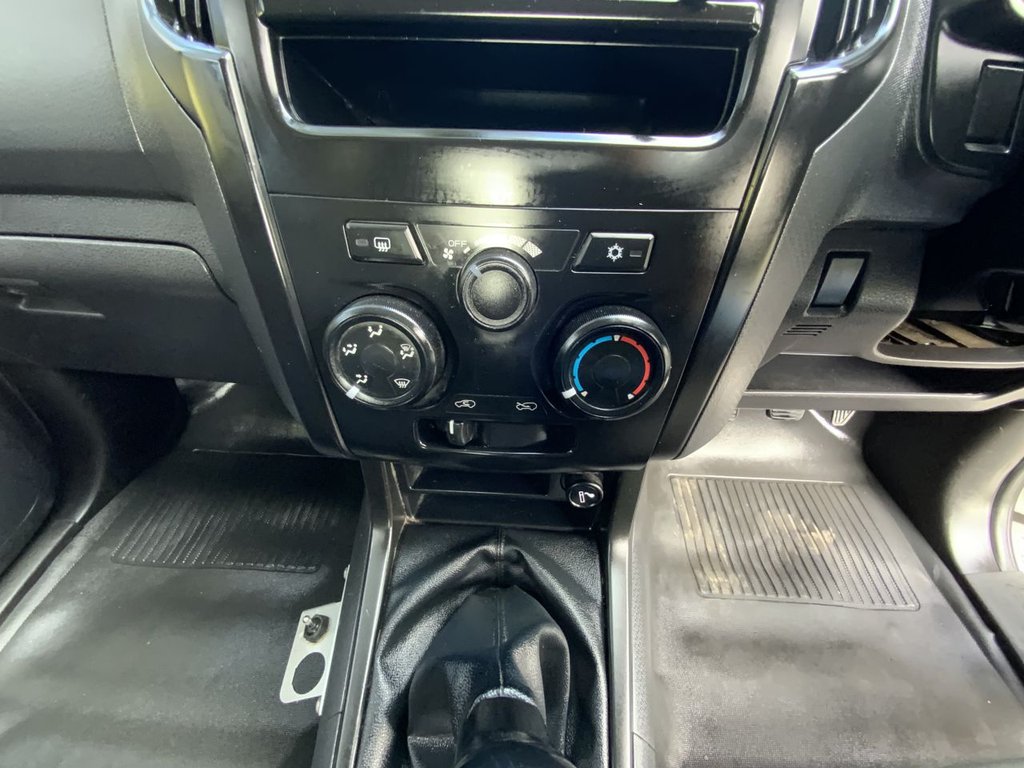 Used Isuzu D-Max 2018 for sale - 76934476: Photo 22