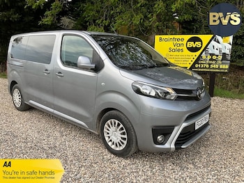 Used Toyota PROACE CITY Verso 2020 for sale - 75336247: Photo