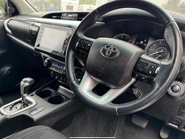 Used Toyota Hilux 2022 for sale - 75116263: Photo 31