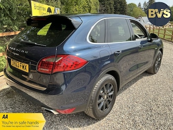 Used Porsche Cayenne 2013 for sale - 78534115: Photo