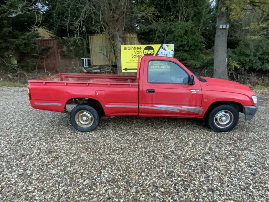 Used Toyota Hilux 2003 for sale - 76655404: Photo 3