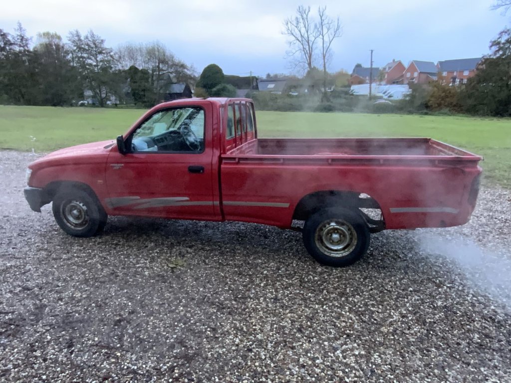 Used Toyota Hilux 2003 for sale - 76655404: Photo 8