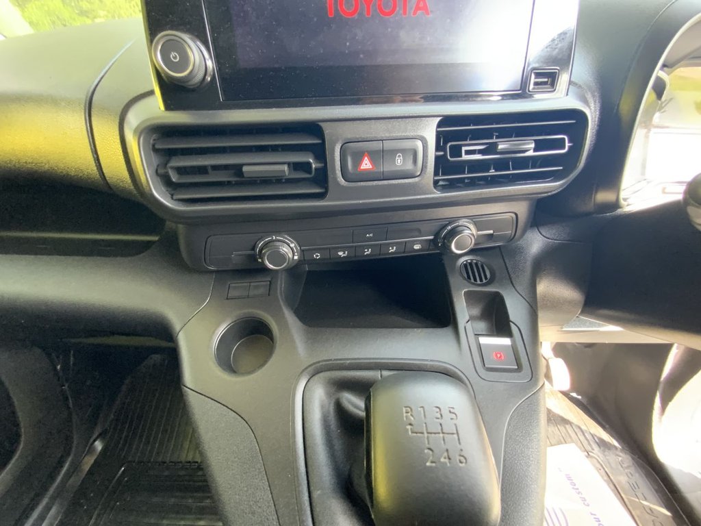 Vehicle 33