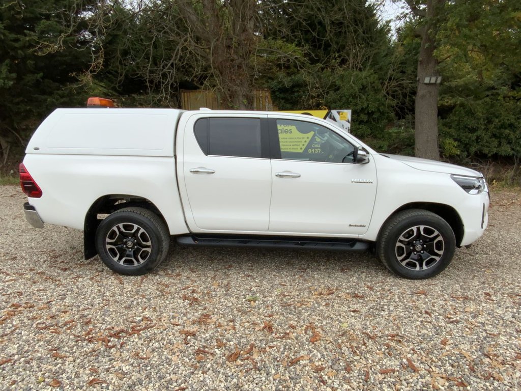 Used Toyota Hilux 2023 for sale - 76273929: Photo 3