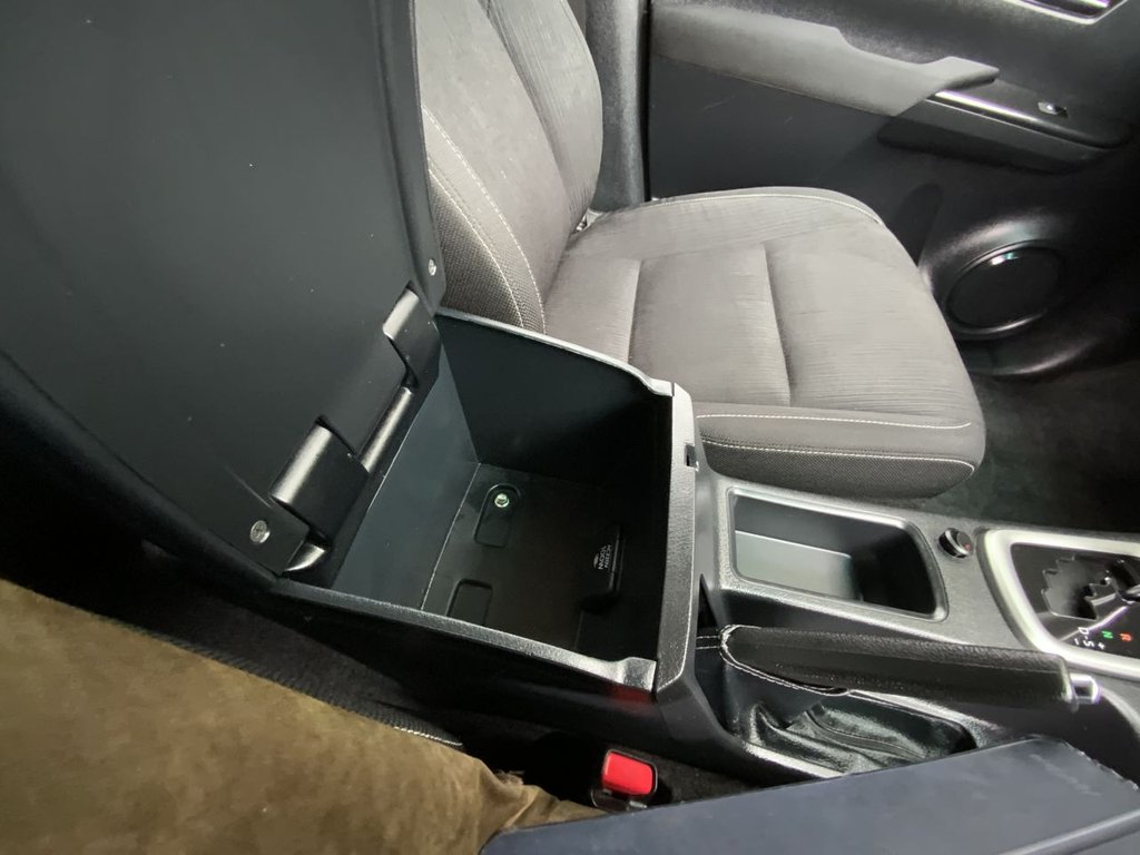 Used Toyota Hilux 2023 for sale - 76273929: Photo 44