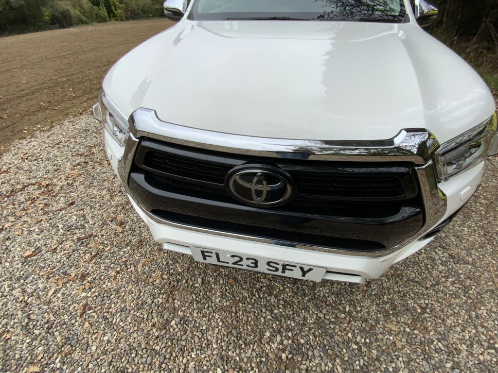 Used Toyota Hilux 2023 for sale - 76273929: Photo 50