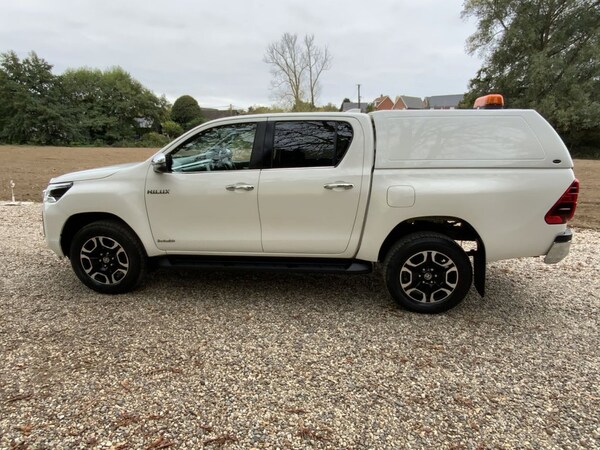Used Toyota Hilux 2023 for sale - 76273929: Photo 7