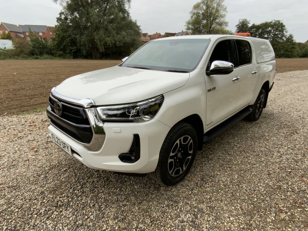 Used Toyota Hilux 2023 for sale - 76273929: Photo 8