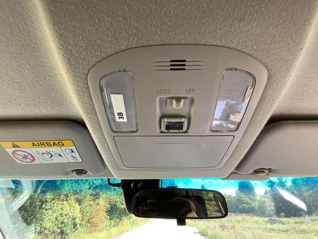 Used Toyota Hilux 2023 for sale - 75553980: Photo 16