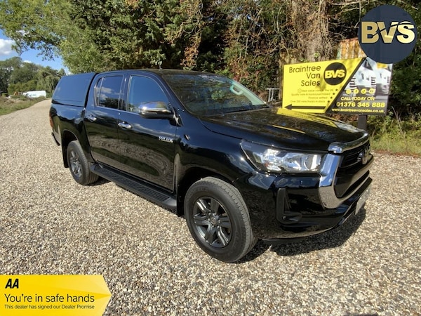 Used Toyota Hilux 2023 for sale - 75553980: Photo 1